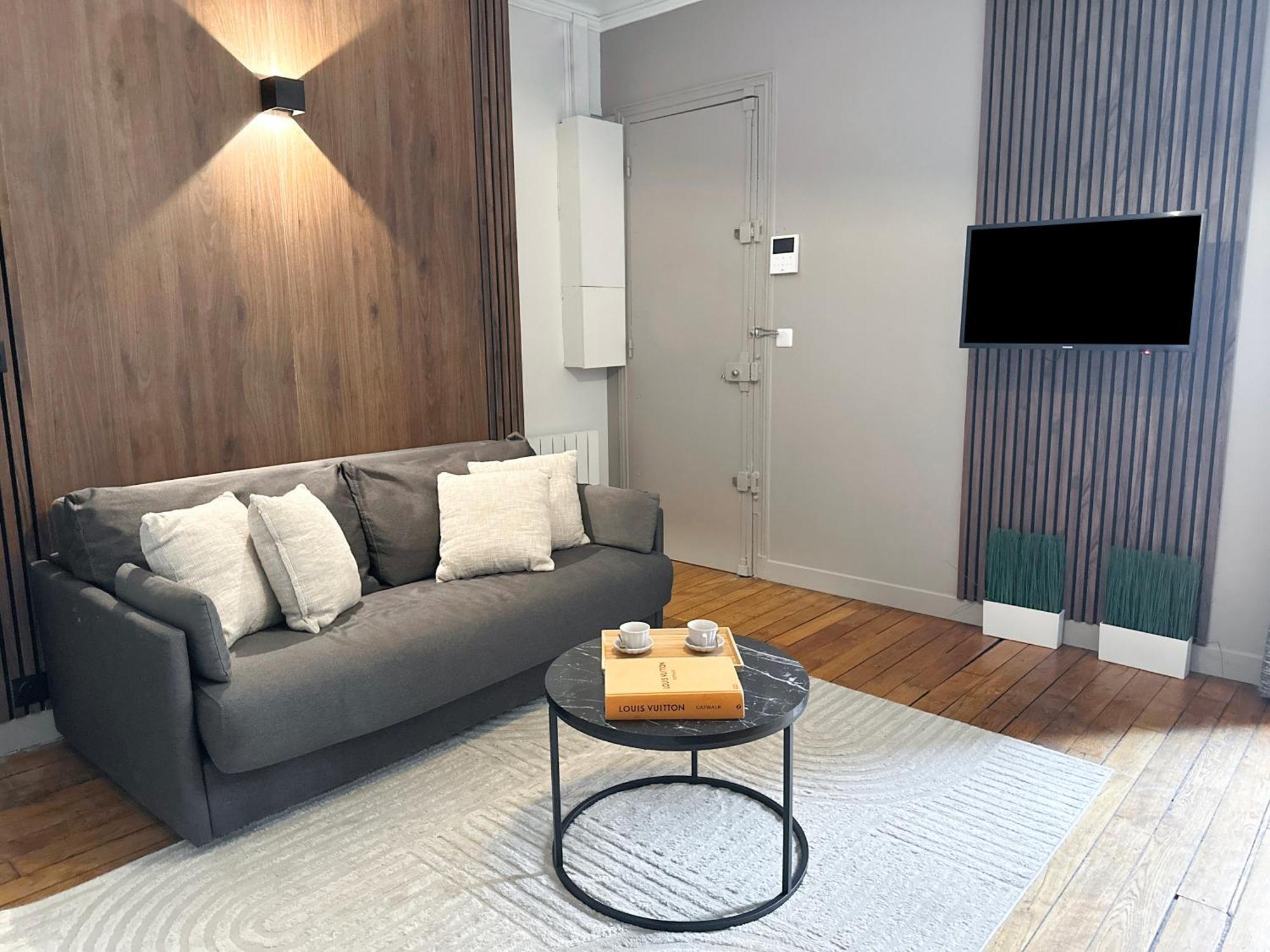 Апартаменты Unique Flat Near Louvre & Palais Royal Париж Экстерьер фото